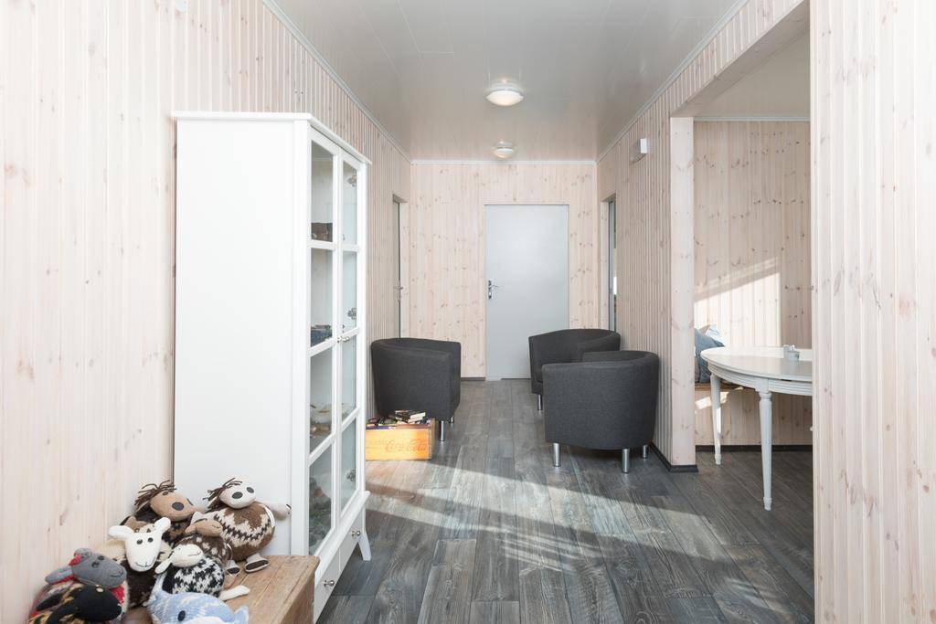 Guesthouse Baegisa Akureyri Extérieur photo