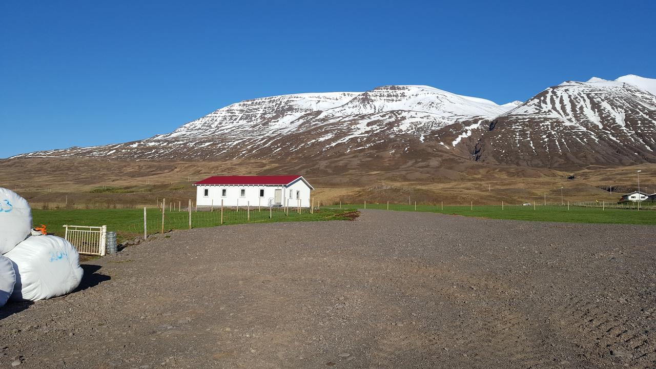 Guesthouse Baegisa Akureyri Extérieur photo